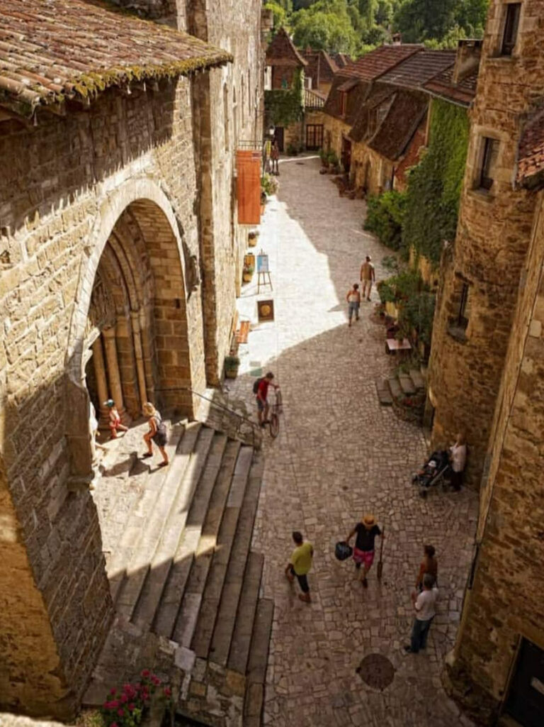 305f7bce-b374-43bb-baff-62563e3634b5