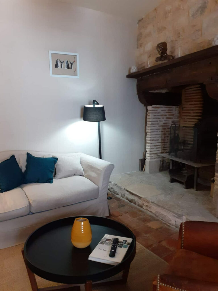 4b99a275-6878-4e18-abd6-7a8b95a9c086